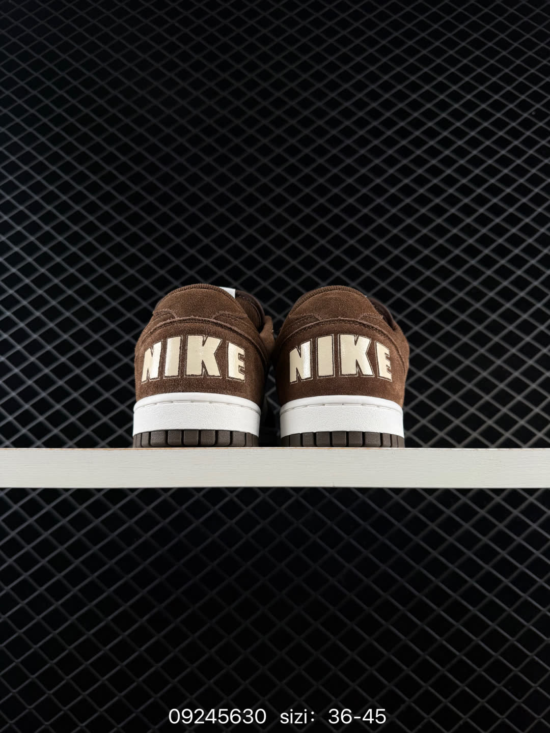 Nike Big Low-IO4224-101